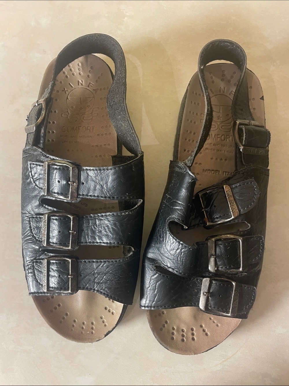 Black Triple-Buckle Comfort Sandals Men’s Size 10